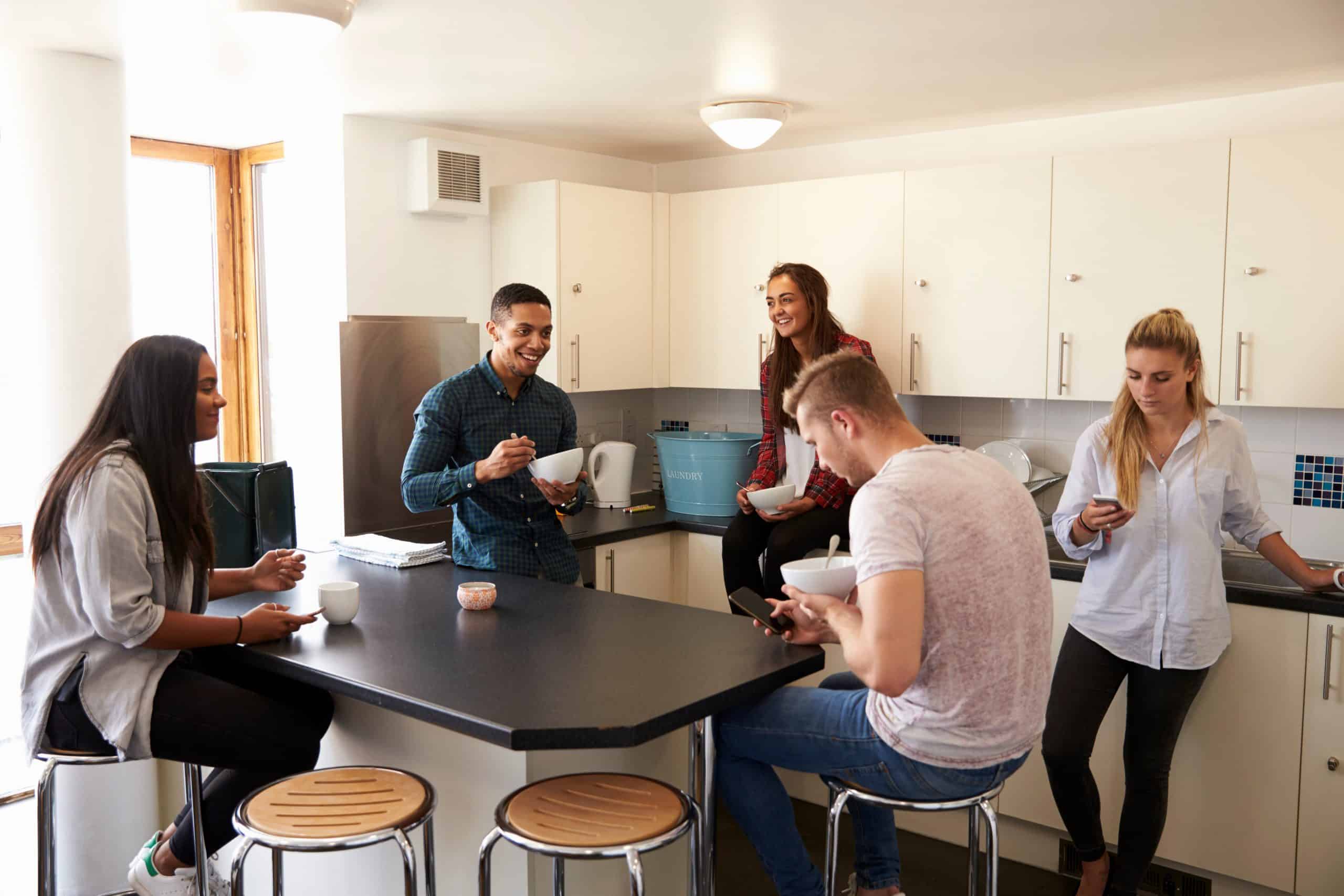 Uni students in a student kitchen