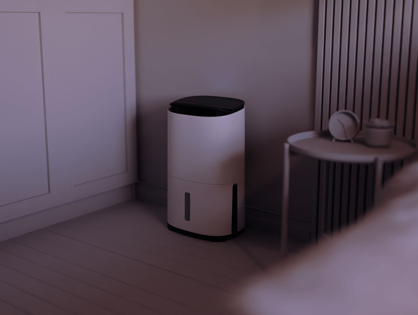 Großer Luftentfeuchter Arete der leise im Schlafzimmer arbeitet