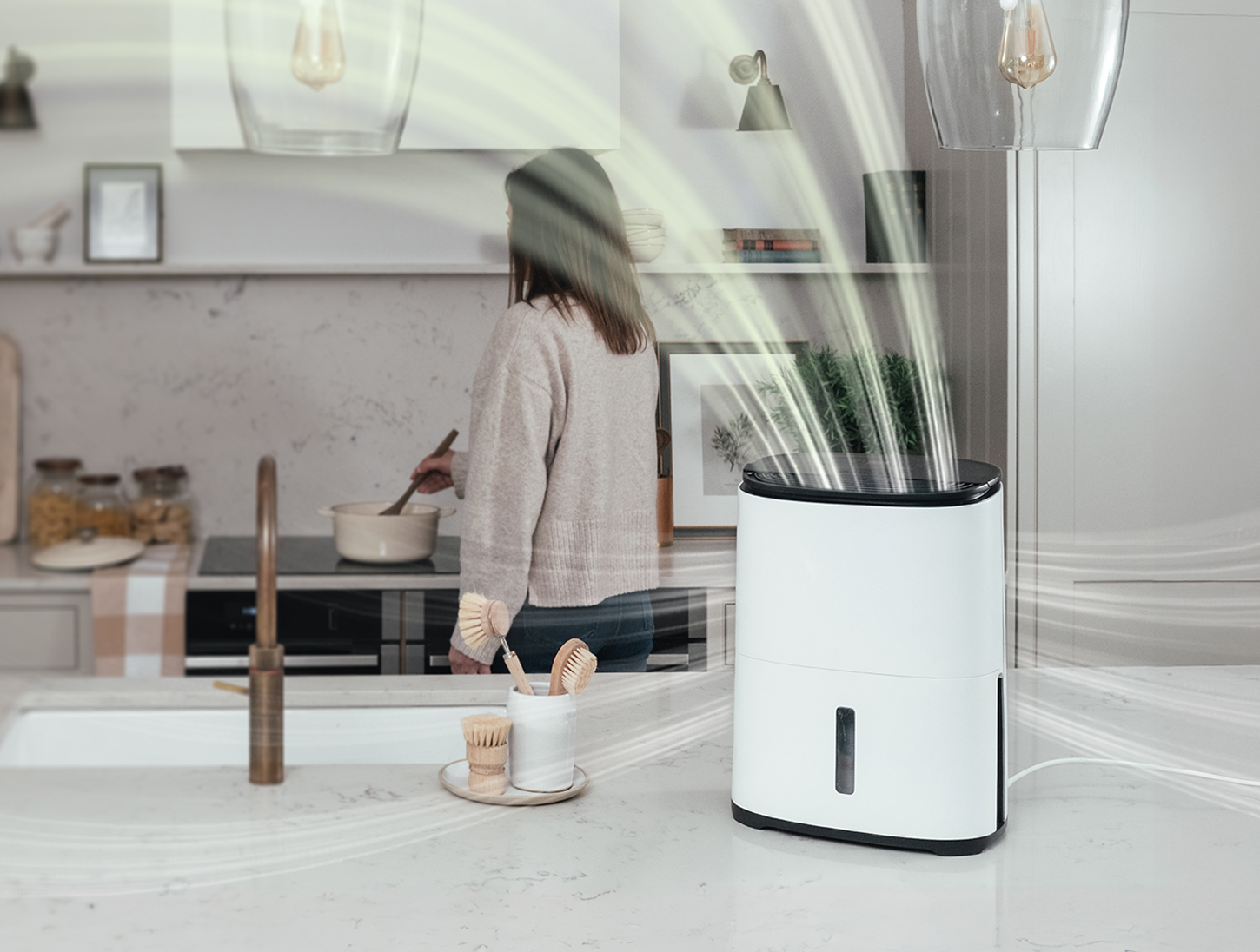 MeacoDry Arete 6L Kompakter und kombinierter Luftentfeuchter und Luftreiniger für die Küchenzeile (2)